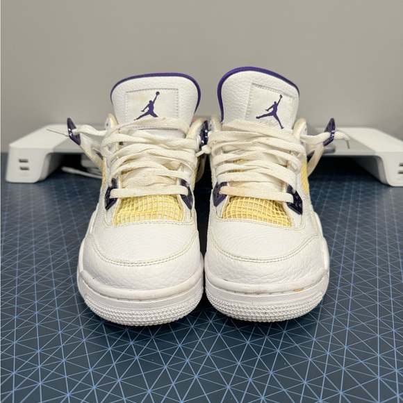 Jordan 4 GS Purple Metallic - Picture 2 of 9